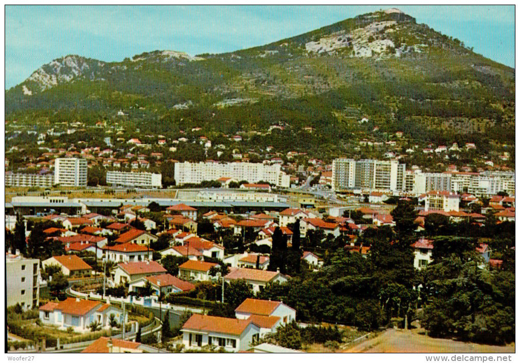 CPM LA VALETTE    Un Coin De La Ville  La Coupiane ,beaulieu  Et Le Faron - La Valette Du Var