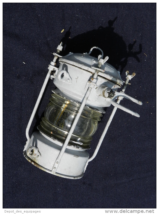 BEL ANCIEN  FANAL LAMPE  DE MATURE  MARINE NATIONALE