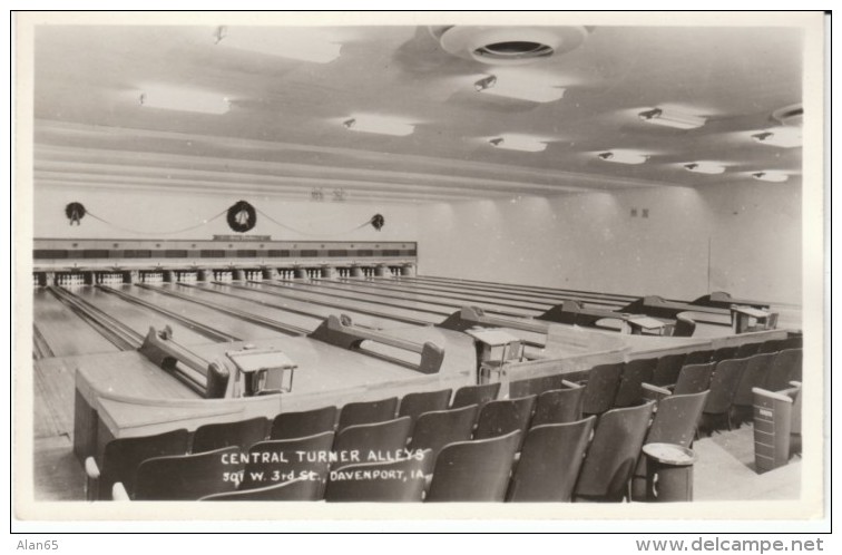 Central Turner Alleys, Davenport IA Iowa, Bowling Alley Interior View On C1950s Vintage Real Photo Postcard - Boliche