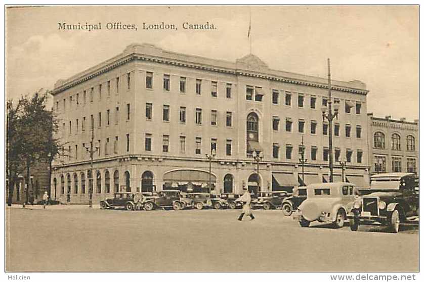 Pays Divers - Canada -ref 602  -london - Municipal Offices - Voitures Thème Automobile - Carte Bon état - - Non Classés