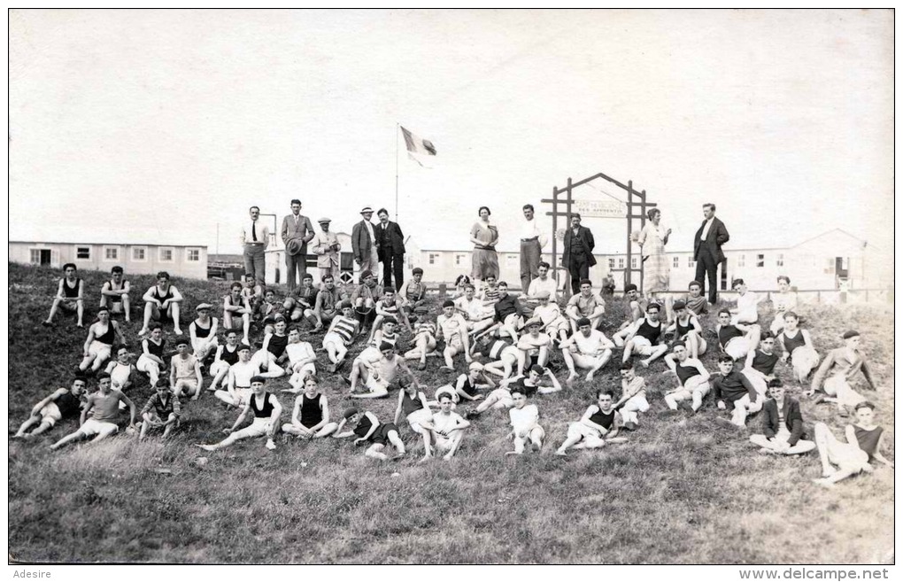 Camp De Vacances Des Apprentis, Lehrlings-Ferienlager In Frankreich, Fotokarte Vor 1950 - Schulen