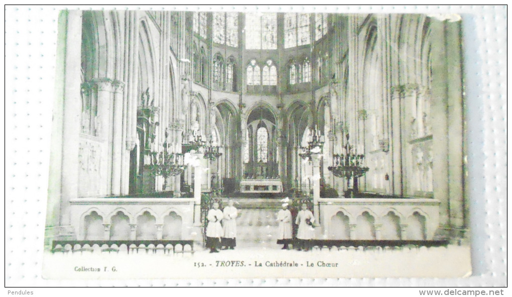 TROYES   	LA CATHEDRALE LE CHŒUR	394 D - Troyes