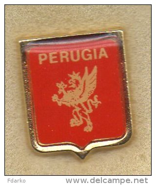 Pq1 Pin Perugia Calcio Distintivi FootBall Soccer Pin Spilla Italy - Football