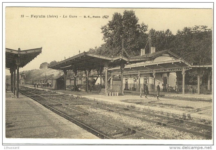 Carte Postale Ancienne Feyzin - La Gare - Chemin De Fer - Feyzin