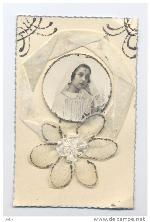 Belle Carte De Communion. Relief. - Communion