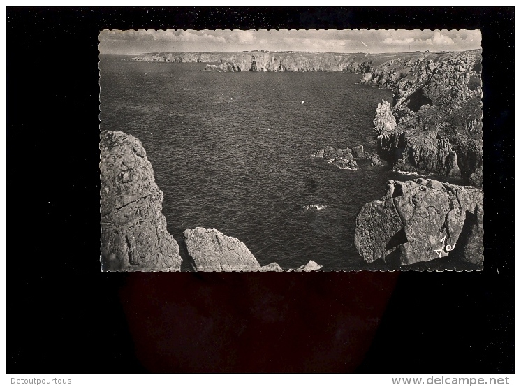 CLEDEN CAP SIZUN Finistère 29 : Pointe Du Van La Falaise Nord Est Castel Meur & De -Brezellec - Cléden-Cap-Sizun