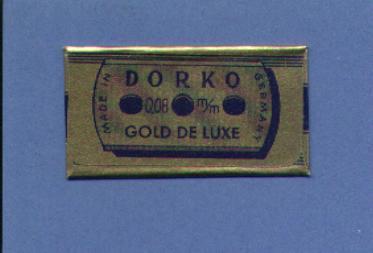 Une Lame De Rasoir  DORKO   GOLD DE LUXE  (L35) - Lames De Rasoir