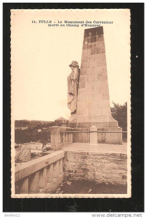 Tulle Le Monument Aux Morts - War Memorials