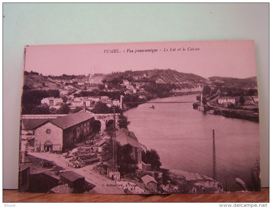 FUMEL (LOT ET GARONNE) VUE PANORAMIQUE. LE LOT ET LE COTEAU.   8947CL - Fumel