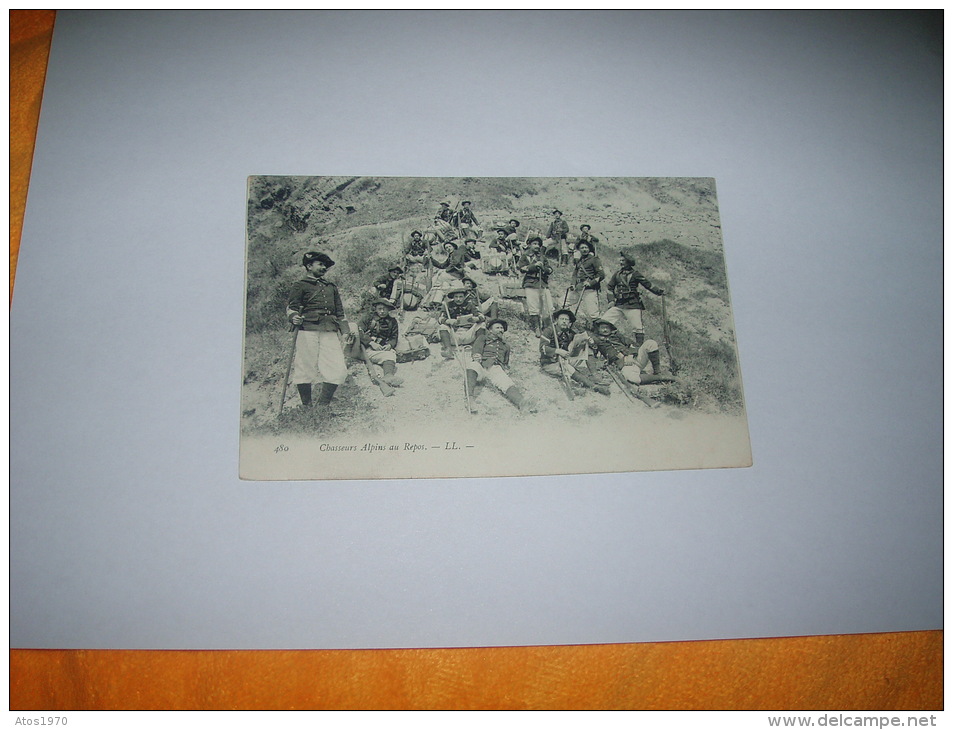 CARTE POSTALE CIRCULEE DATE 1906 / 480. CHASSEURS ALPINS AU REPOS. - L.L. / CACHET + TIMBRE TYPE SAGE 5C. - Altri & Non Classificati