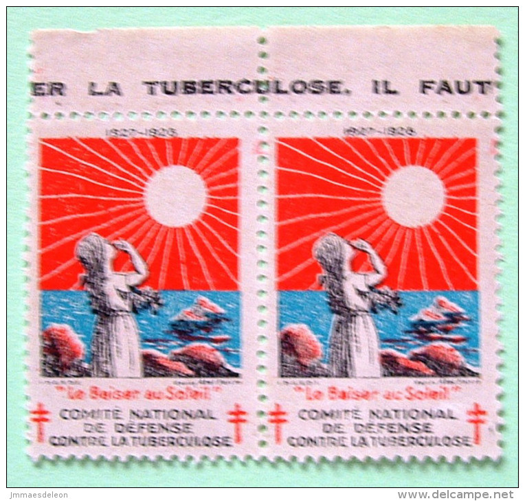 France 1927 Pair Of Labels Anti Tuberculosis - Kiss The Sun - Girl - Word "tuberculose" Full In Margin - Tuberkulose-Serien