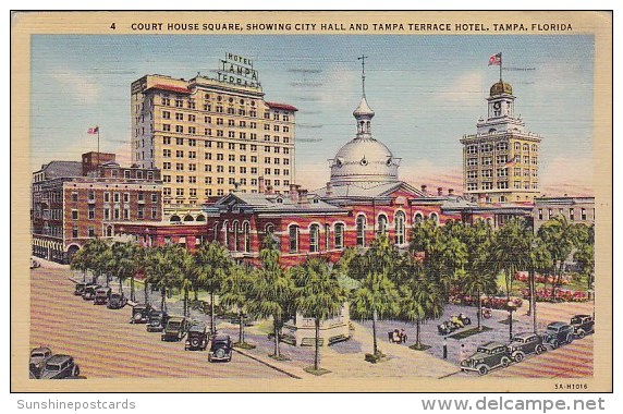 FloridaTampa Court House Square Showing City Hall And Tampa Terrace Hotel 1944 - Tampa