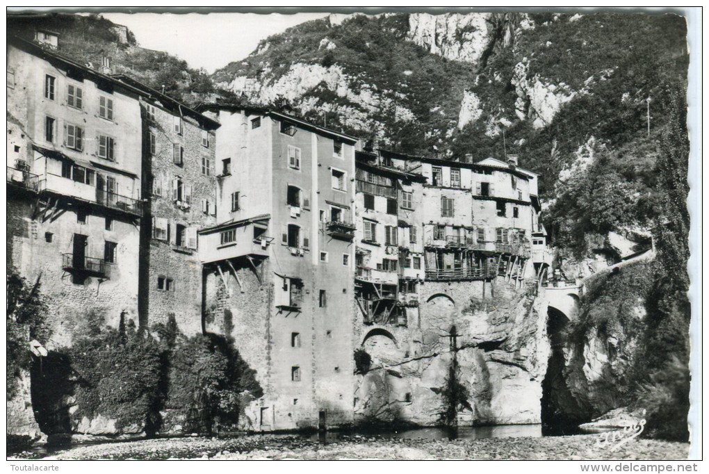 CPSM 38 PONT EN ROYANS LES VIEILLES MAISONS ET LA BOURNE - Pont-en-Royans