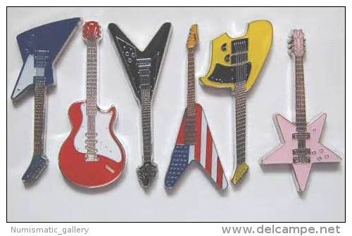 SOMALIA 1 DOLAR 2004 CON FORMA DE GUITARRA  - Lote De 6 Distintas- - Somalia