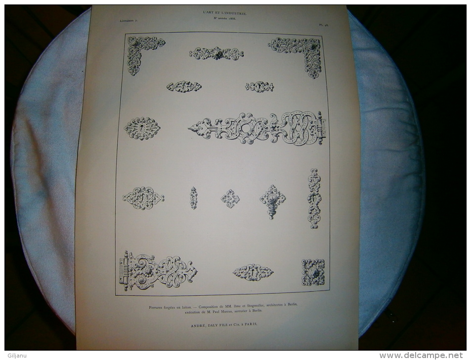 PLANCHE L ART ET L INDUSTRIE  FERRURES FORGES EN LAITON  ANNEE 1886 - Andere Plannen