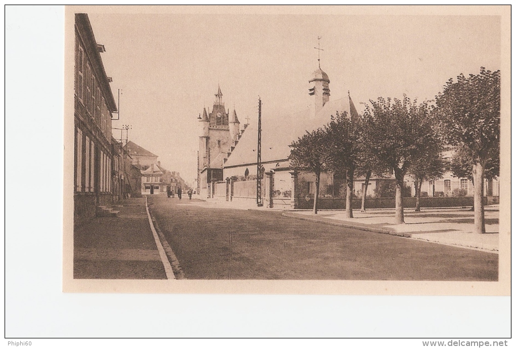 RUE  -  80  -  Le Beffroi - Rue