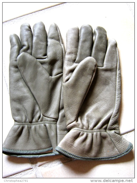 1 PAIRE DE GANTS GRAND FROID CUIR SOUPLE ETAT EXCELLENT TAILLE 9 REGLEMENTAIRE PAQUETAGE ARMEE FRANCAISE - Equipement