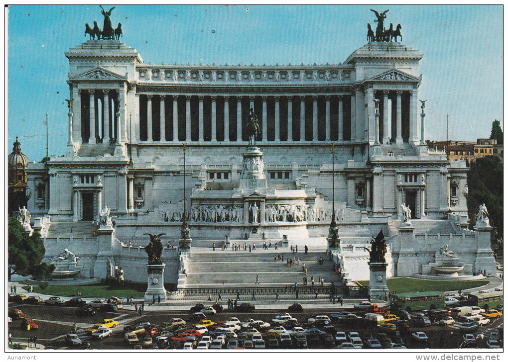 Italia--Roma--Monumento A Vittorio Emanuele II-- - Altare Della Patria