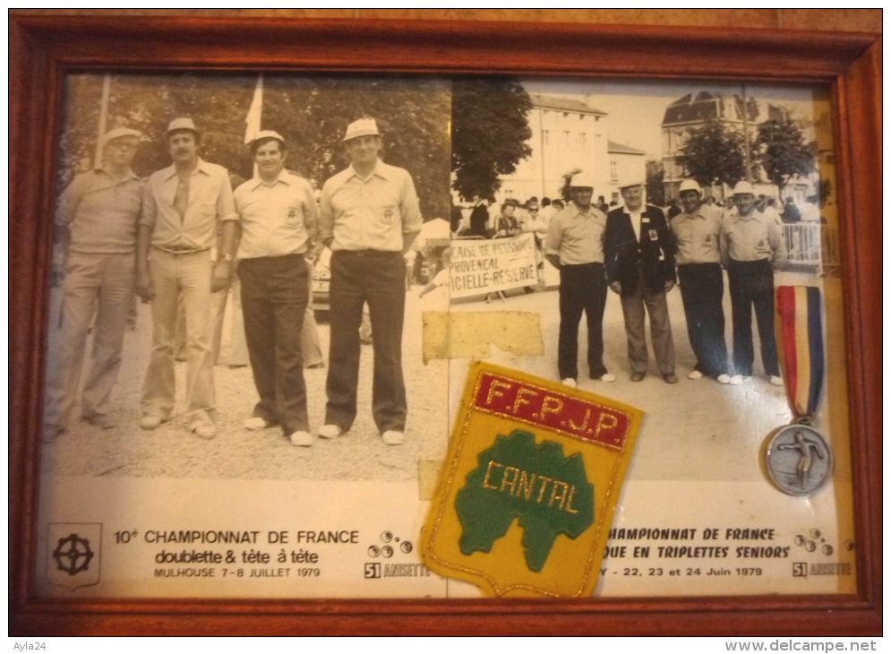 Championnat De France Pétanque 1979 Doublette Tête à Tête Triplette Mulhouse 64 Nancy 68 écusson FFFJP Cantal Médaille - Boule/Pétanque