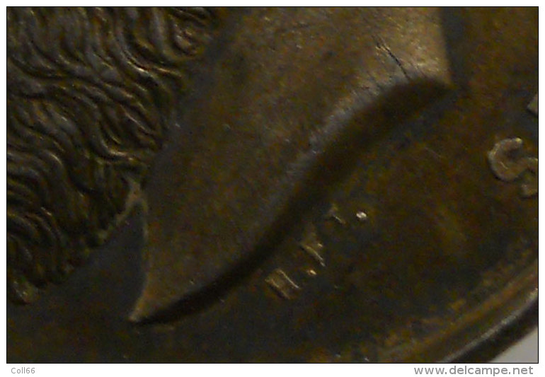 Décoration Leopold II Roi Des Belges Souvenir Du 5 Aoùt 1897 Médaille Sans Ruban Diam 4cms Voir Scanns Pour Détail - Belgique