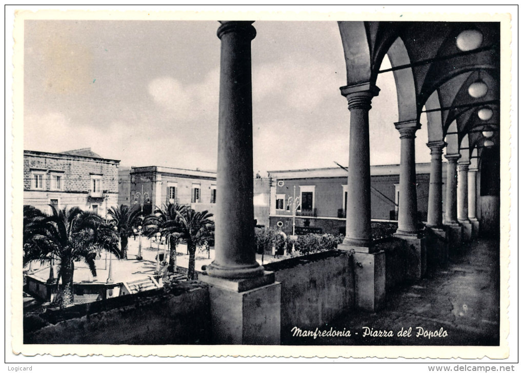 MANFREDONIA (FOGGIA) PIAZZA DEL POPOLO 1954 - Manfredonia