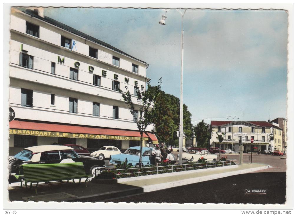 CPSM COLORISEE CHATEAUROUX HOTEL BRASSERIE RESTAURANT LE FAISAN, HOTEL DE LA GARE, AUTOS VOITURES ANCIENNES, DS INDRE 36 - Chateauroux