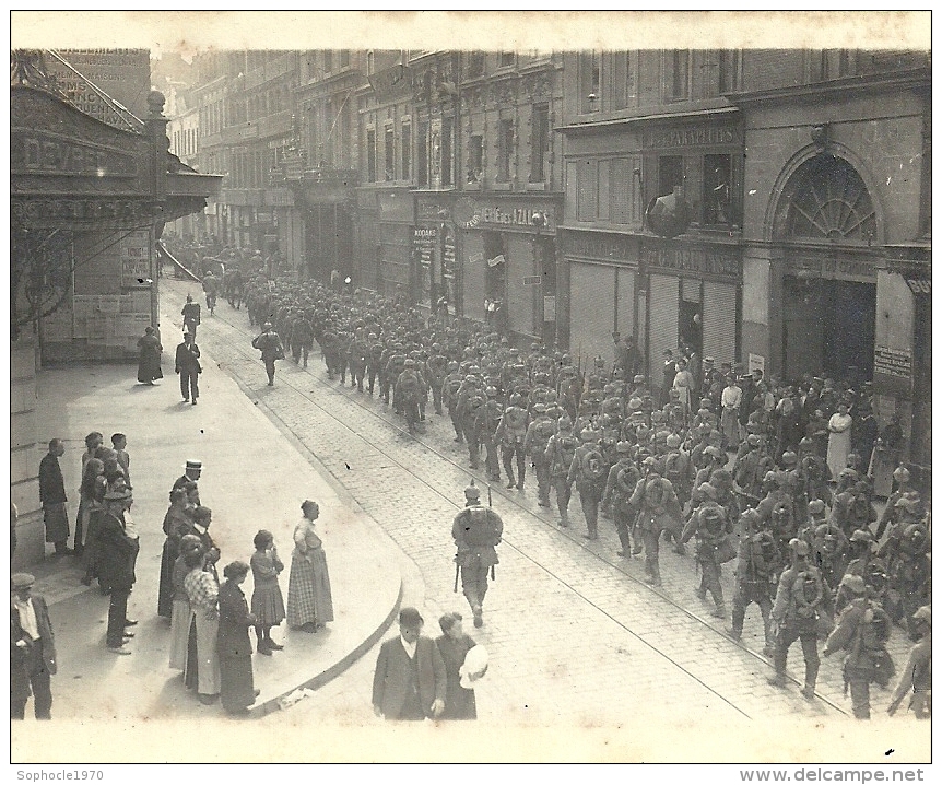 PICARDIE - 80 - SOMME - AMIENS - 1er Septembre 14 - Entrée Des Allemands Dans La Ville - Animation - Guerre 1914-18