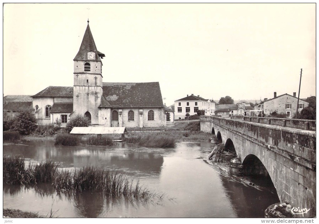 VOUECOURT La Jolie - L'Eglise, La Marne - Other & Unclassified