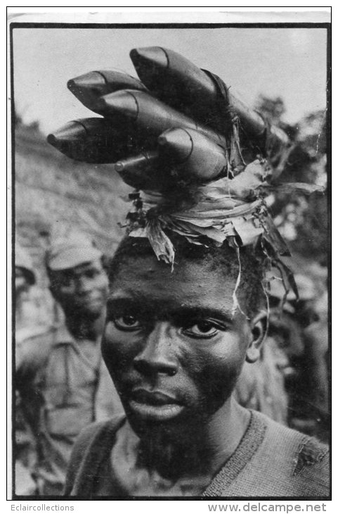 Afrique Noire   Biafra    ( Voir Scan)  Format 10x15 - Ohne Zuordnung