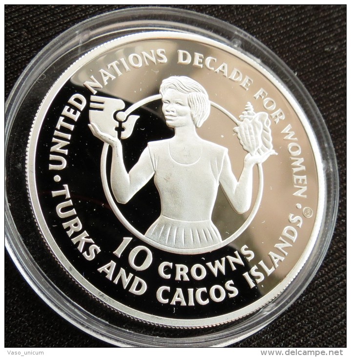 Turks Caicos Isl. 10 Cr 1985 Women Decade Silver Minted 1001 Pieces Only - Turks & Caicos (Inseln)