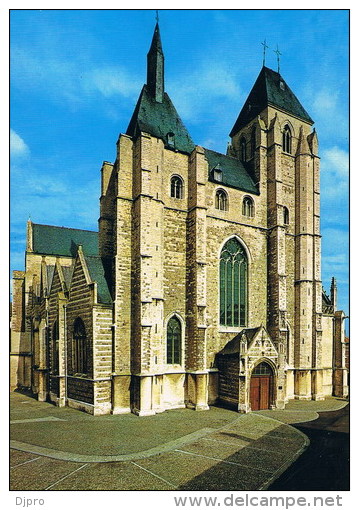 Zoutleeuw  Voorgevel Van De Kerk - Zoutleeuw