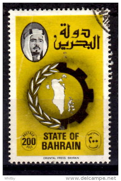 Bahrain 1976 200f Map Of Bahrain Issue #234 - Bahreïn (1965-...)