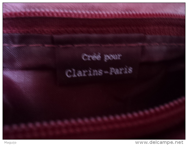 CLARINS "   TROUSSE SIGLEE"   ROUGE   TOUCHER  TRES DOUX NEUVE   VOIR  &  LIRE::: - Miniatures Femmes (sans Boite)