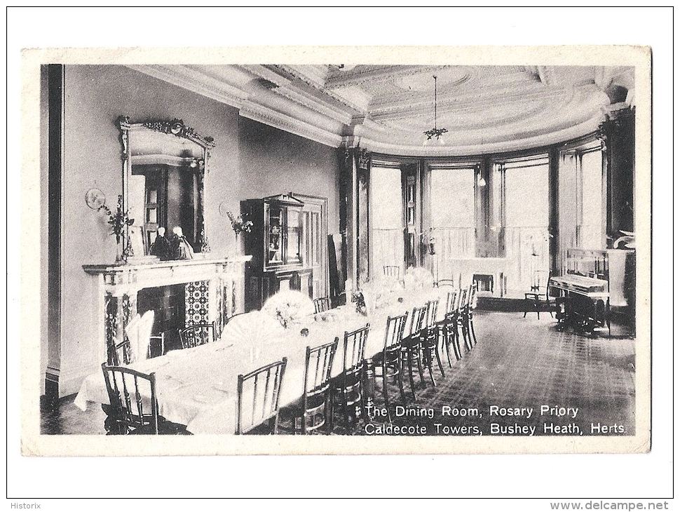 Angleterre - Dining Room, Rosary Priory - Caldecote Towers - Bushey Heath - Herts - Back Is Blank - Herefordshire