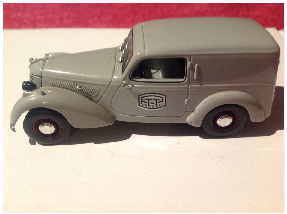 Hotchkiss Amilcar 1943 1/43 Universal Hobies Ptt - Jouets Anciens