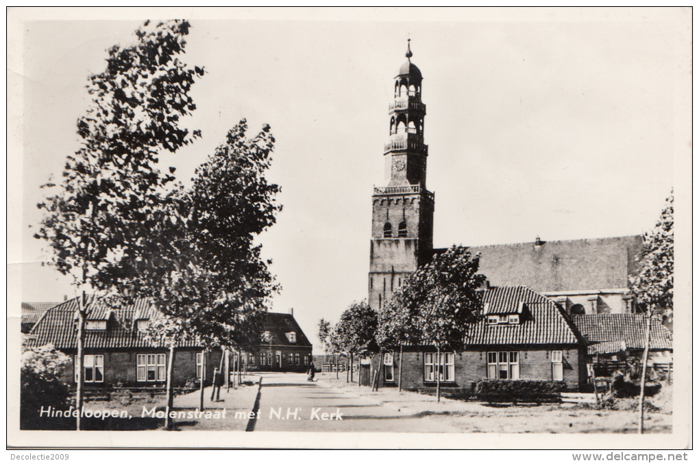 N7810 Hindeloopen Molonstraal Met N H Kerk    2 Scans - Hindeloopen