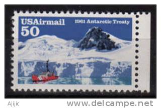 USA.Navire Et Falaises Glacieres. (Traite Sur Antarctique)  Un T-p Neuf ** 1991 - Traité Sur L'Antarctique