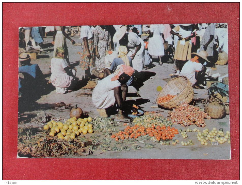 Vegetable Vendor Port Au Prince Haiti   Stamp & Cancel Ref 1063 - Haïti