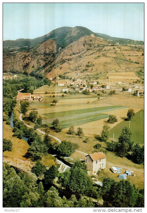 CPM   RETOURNAC         Le Village   Et Ses Environs   Vu Du Ciel - Retournac