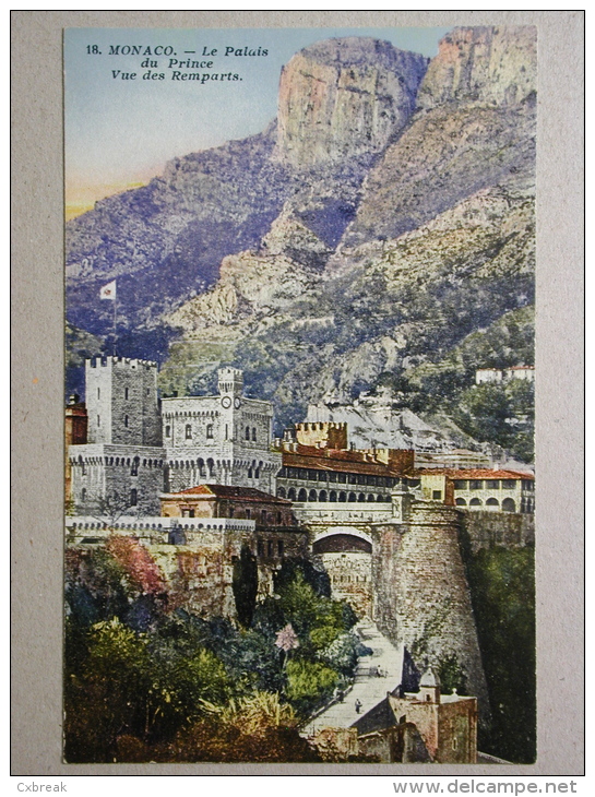 Monaco, Le Palais Du Prince, Vue Des Remparts - Palais Princier