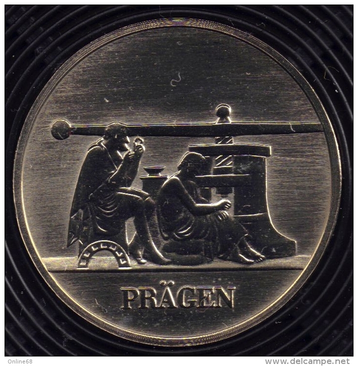 DDR RDA Medaille 1983 A  Teil Aus Dem SchadowFries Von 1800 - Münzwesen PRÄGEN - Otros & Sin Clasificación