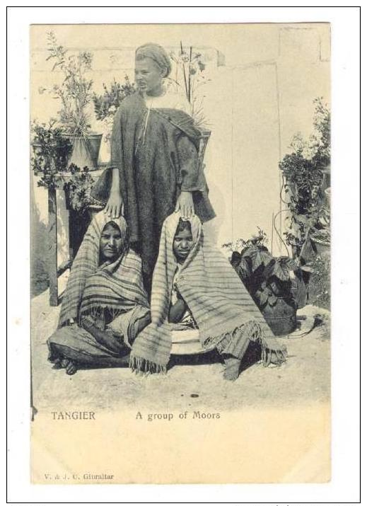 A Group Of Moors , TANGIER , Morocco , 1890s-1905 - Tanger