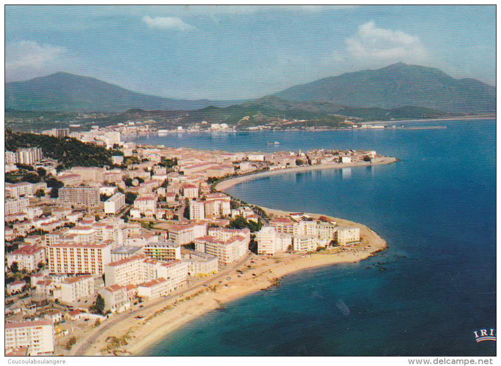 AJACCIO - Trois Cartes - Bd Albert 1er Et Parc Berthauld - Le Casino .... - Ajaccio