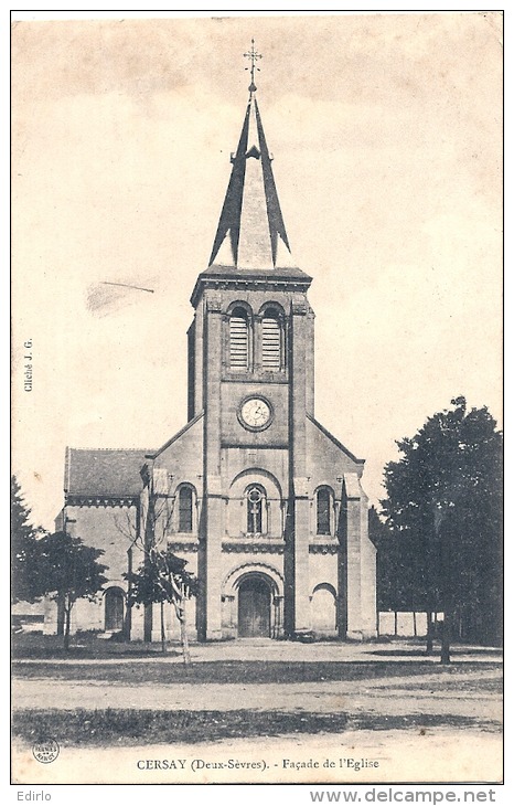 CERISAY  Façade De L'église  - Timbrée TB - Cerizay