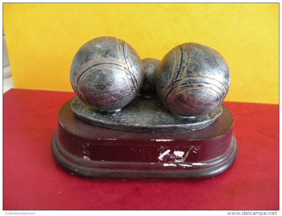 Trophée De Pétanque, Sculpture De 9 Cm Ht -Trophy Bowls, Sculpture 9 Cm Ht - Boule/Pétanque