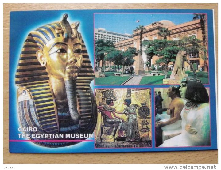 Cairo Museum /  Egypt - Gizeh