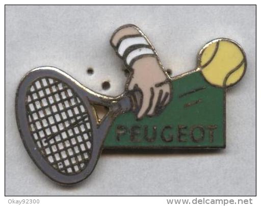 Pin's Peugeot Tennis (doré) - Démons Et Merveilles - Peugeot