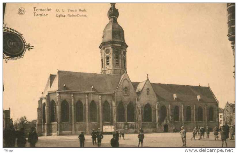 Temse - O.L.Vrouwkerk Met Veel Volk Ervoor 1934 - Temse