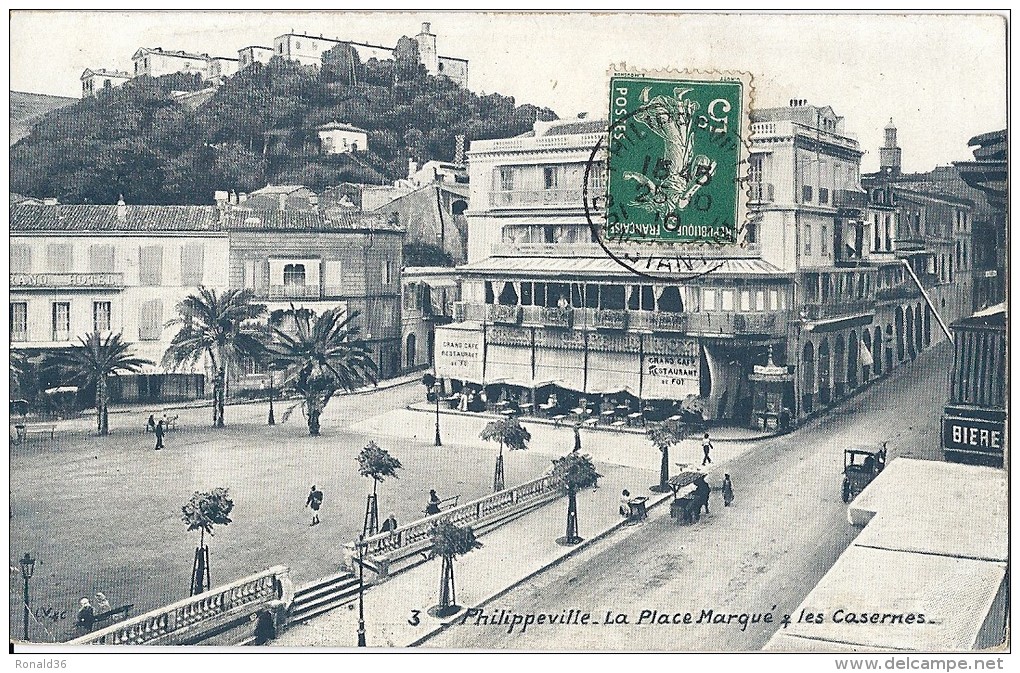 Cp Afrique Algérie PHILIPPEVILLE SKIKDA La Place Marqué , Les Caserne ( Adr Mme BASSMET LE BLANC 36 ) - Skikda (Philippeville)