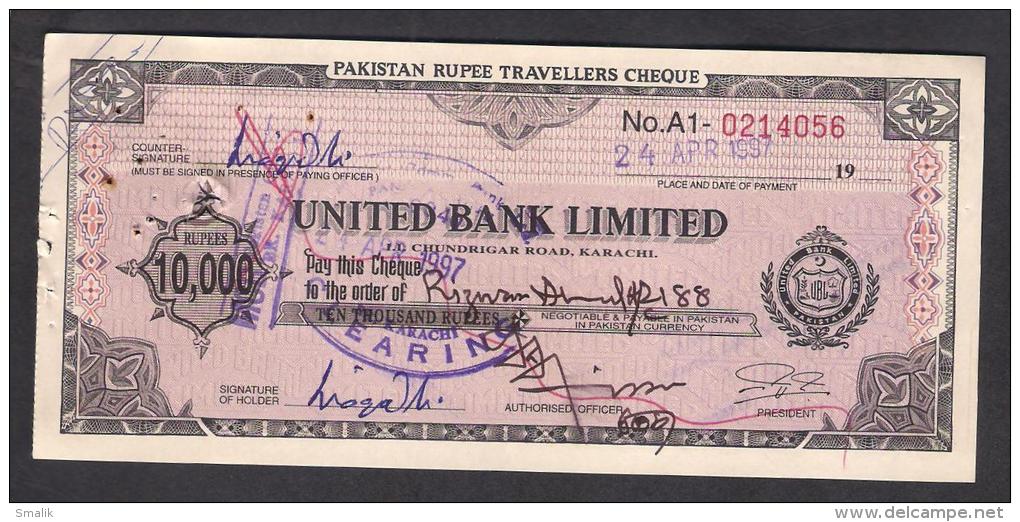 PAKISTAN 10000 RUPEE TRAVELLERS CHEQUE UNITED BANK LIMITED 1997 - Bank & Insurance